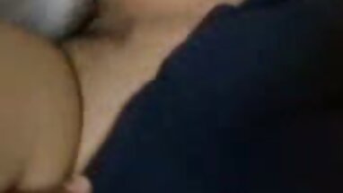 Cô gái tóc vàng máy . xem trên HOTWEBCAMS.Trang WEB phim set pha trinh con gai