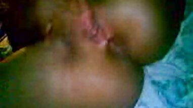 Anh thích khi em nằm xuống sex phá trinh gái xinh
