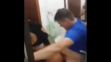 Vui vẻ phim sex phá trinh gái ngoài trời