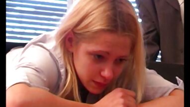 cặn bã video xxx pha trinh uống nước tiểu